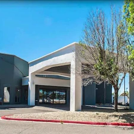 Pan American Inn And Suites Αλμπουκέρκι Εξωτερικό φωτογραφία