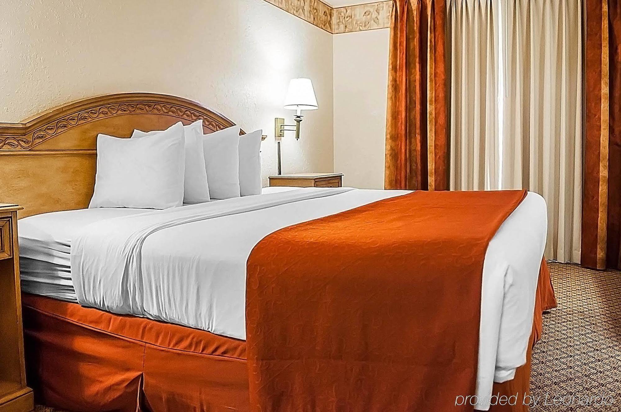 Pan American Inn And Suites Αλμπουκέρκι Εξωτερικό φωτογραφία