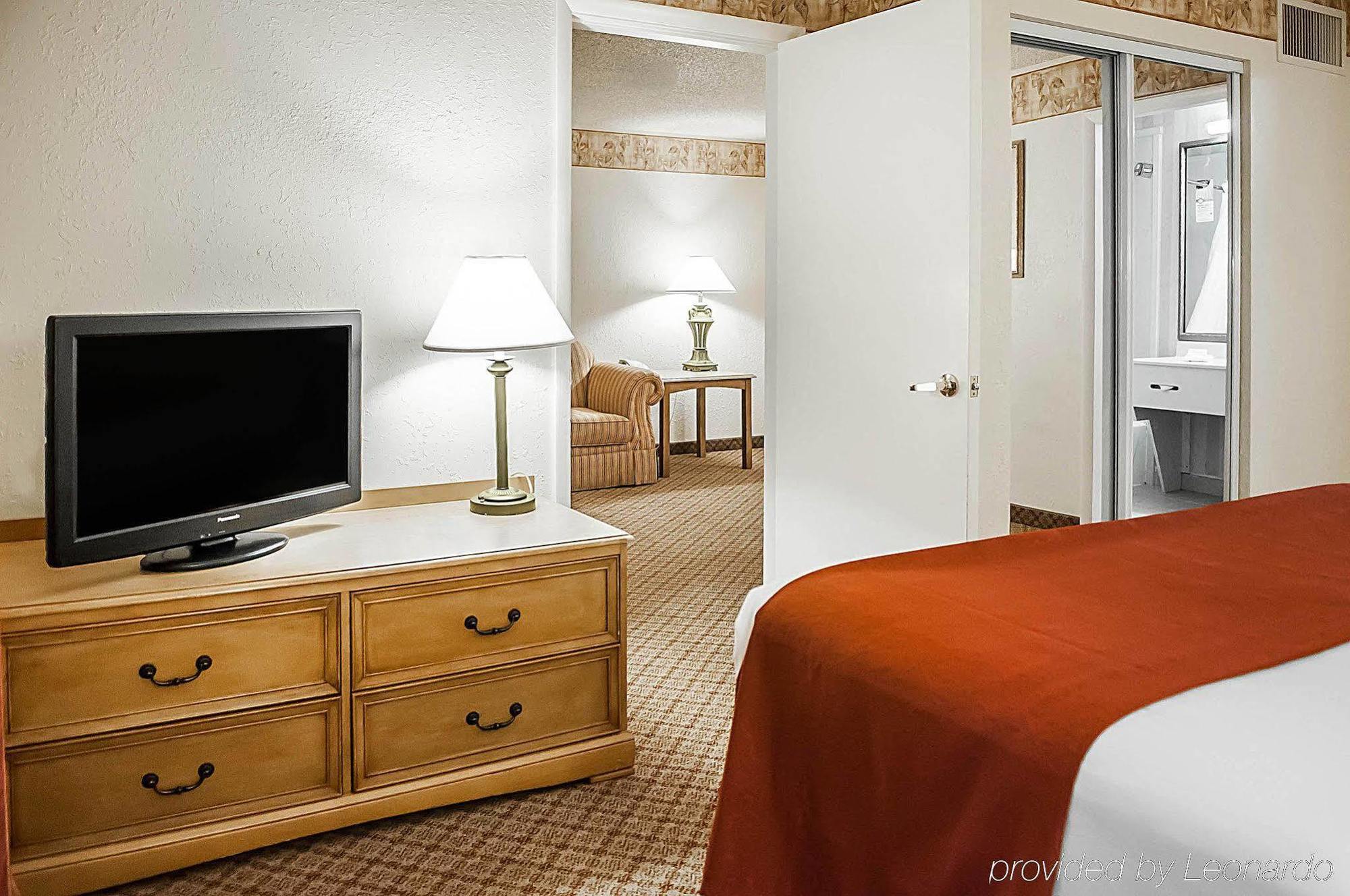 Pan American Inn And Suites Αλμπουκέρκι Εξωτερικό φωτογραφία