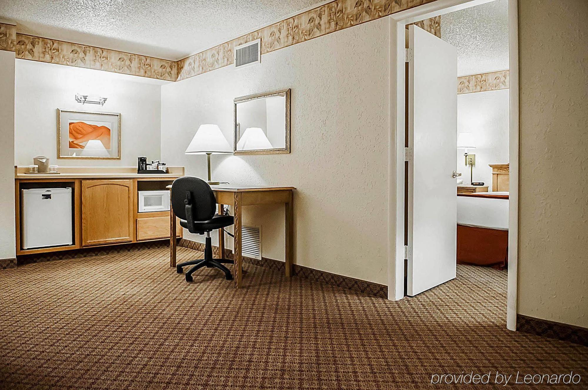 Pan American Inn And Suites Αλμπουκέρκι Εξωτερικό φωτογραφία
