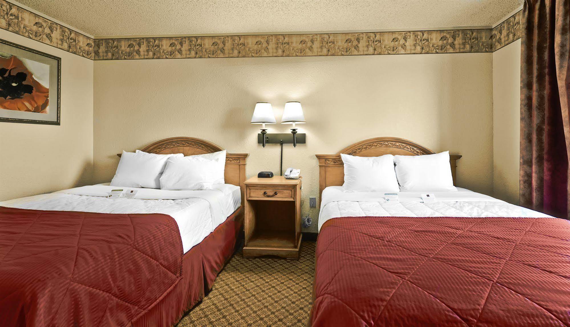 Pan American Inn And Suites Αλμπουκέρκι Εξωτερικό φωτογραφία