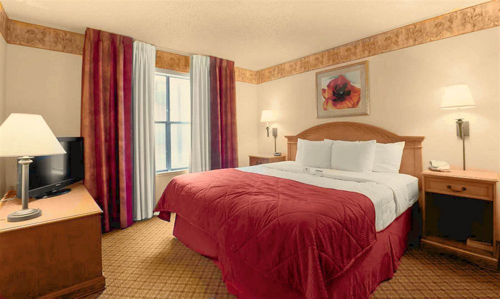 Pan American Inn And Suites Αλμπουκέρκι Εξωτερικό φωτογραφία