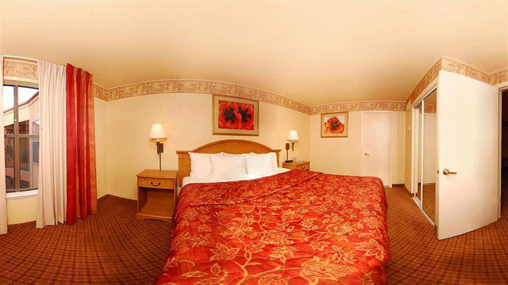 Pan American Inn And Suites Αλμπουκέρκι Εξωτερικό φωτογραφία
